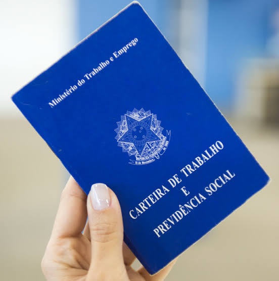 OPORTUNIDADE NO SERTÃO: 96 vagas de emprego disponíveis em Petrolina, Araripina e Salgueiro nesta terça-feira