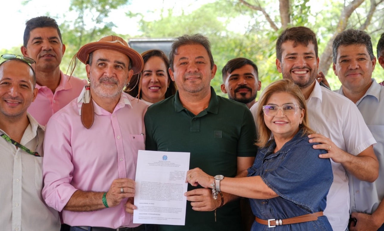 Prefeito de Araripina anuncia parceria histórica com o IFSertão-PE para implantação de campus na cidade