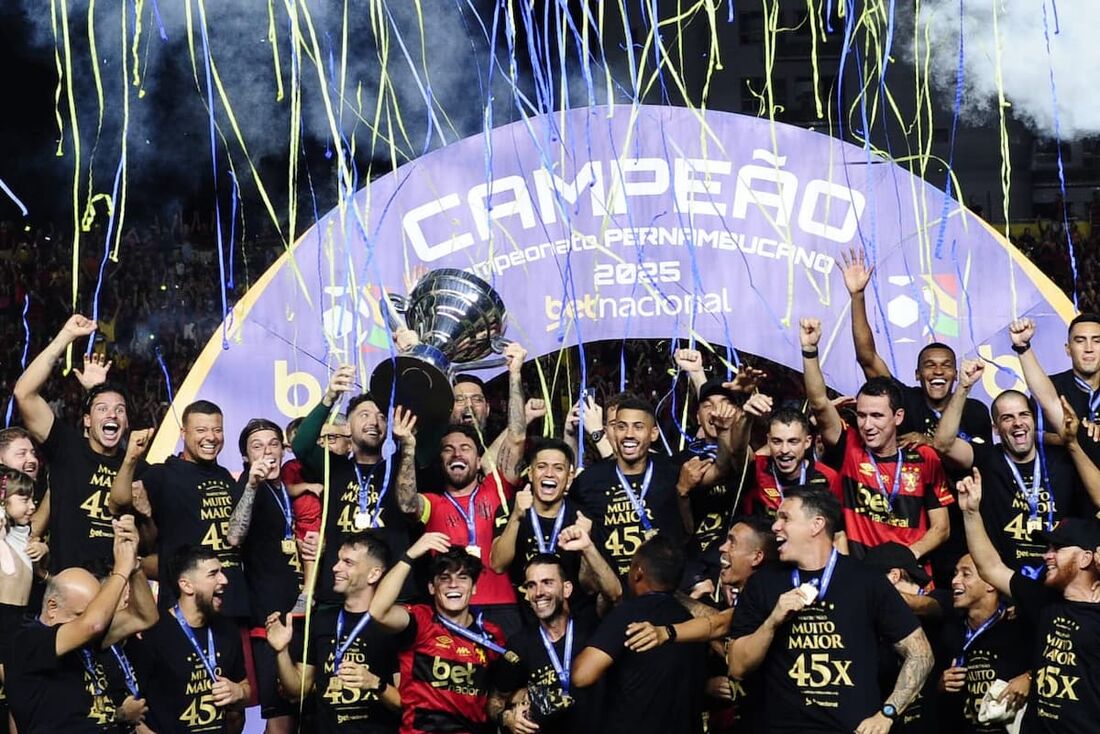 Sport é campeão pernambucano 2025! Leão bate o Retrô na Arena e levanta a 45ª taça estadual