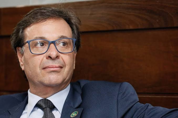 Ex-ministro do Turismo Gilson Machado é preso em Recife sob suspeita de obstrução de investigação