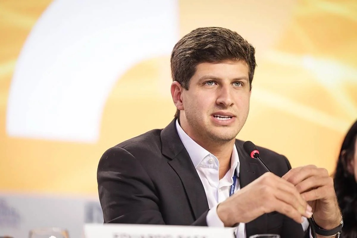 Obra de João Campos para no MP após aditivos chegarem a R$ 38 milhões