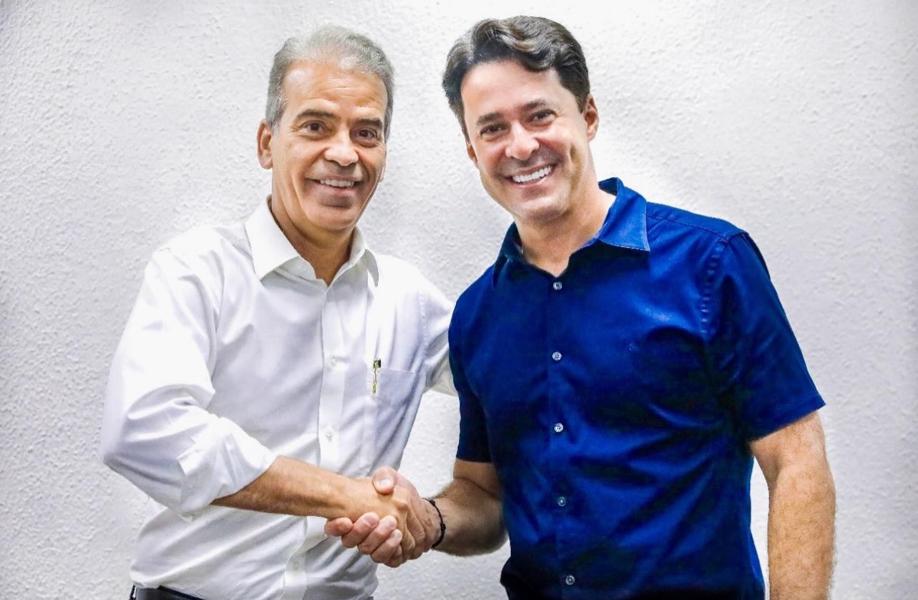 “ME DOU BEM COM OS DOIS LADOS, MAS EU TINHA QUE TOMAR UMA DECISÃO”, DIZ FEITOSA SOBRE APOIO A ANDERSON