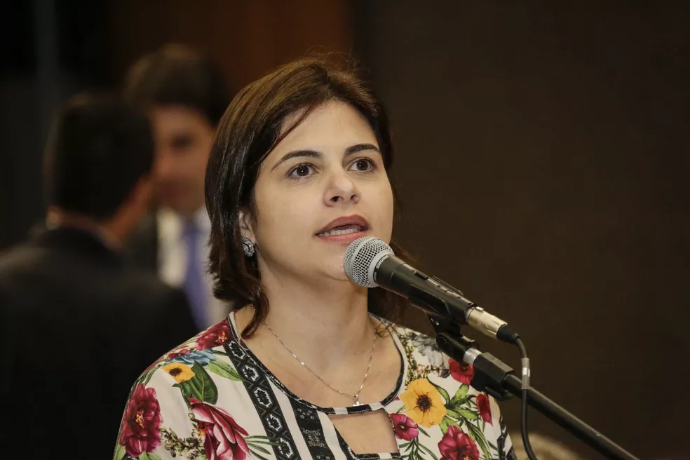 Auditoria investiga suspeita de superfaturamento em hospital ligado à vice-governadora de PE